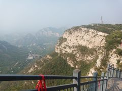-抱犊寨风景区