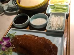 -韵秋荷(宝山龙湖天街店)