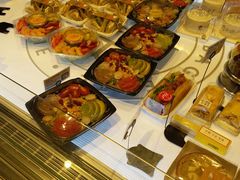 -巴黎贝甜(大宁国际商业广场店)