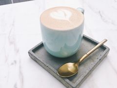 -UNI UNI(环亚凯瑟琳店)