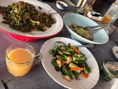 -靓湾海鲜·海景餐厅(小麦岛店)