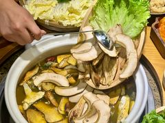 -菌彩云南野生菌火锅(新亚洲店)