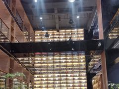 -半山书局(新世纪商城店)