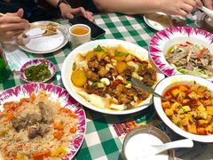 新疆大盘鸡-新疆巴州金丝特餐厅(大钟寺店)