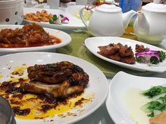 -老人和饭店(淮海中路店)