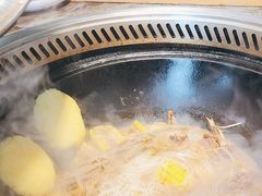 -锅老头海鲜铁锅炖