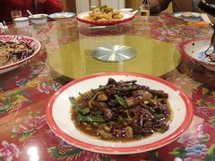 -闯关东东北农家菜(崂山石老人店)