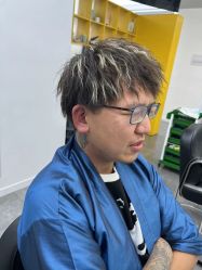 -卓梵美发·精品Salon
