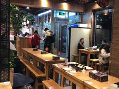 大堂-管氏翅吧(护国寺店)