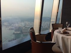 -天龙轩(香港丽思卡尔顿酒店)