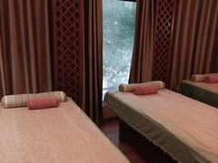 -金色莲花泰式按摩SPA(石牌店)