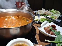 -牛焱·贵州黄牛肉火锅(城西银泰店)