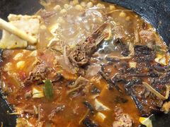 -咱屯子铁锅炖(洪楼店)