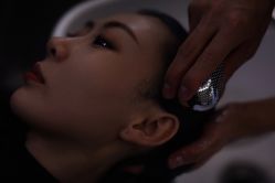 -变画·发型STUDIO