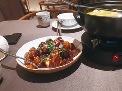 -小厨娘绣中淮扬(总统府大行宫店)