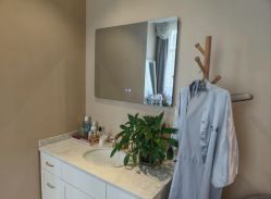 -百秀名媛纹绣美学护肤中心