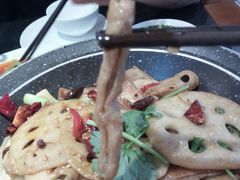 -万重锦·人文川菜馆(骡马市店)