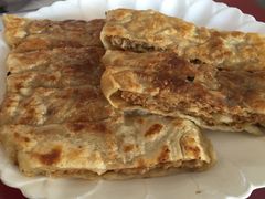 -溢心园香河肉饼总店