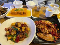 -隔壁老王·家常云南菜(花巷店)