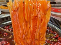 -城墙拐拐火锅(三峡广场黑金冠店)