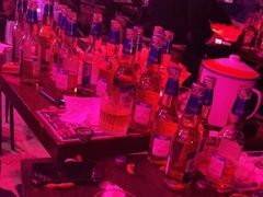 -vimi便利店酒吧