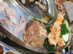 -哈哈碳都·牛肋条无限自助烤肉(台江万达店)