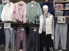 -优衣库(上海金桥国际商业广场店)