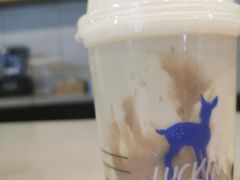 -瑞幸咖啡(尼盛尚品汇店)