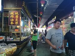-水街美食城(泛宇邕江一品店)