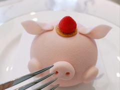 -Fridi Patisserie Cafe