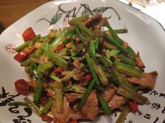 -茅炒屋龙虾·烧烤·湘菜(新河路店)
