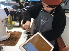 海归小姐姐-Manner Coffee(大宁国际商业广场店)