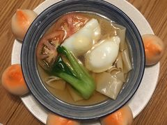 生日面加小寿桃-山楂树融合菜餐厅