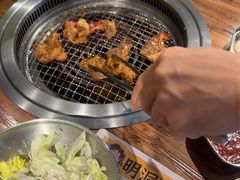 -明洞阿姨·韩式酱蟹烤肉·创意料理(三元桥店)