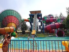 -欢乐水魔方水世界