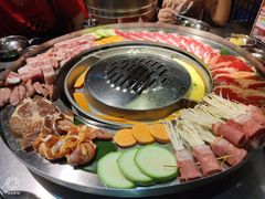 -哈哈碳都·牛肋条无限自助烤肉(台江万达店)