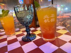 -鲨鱼美式餐厅酒吧Sharky