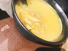 -闫家驴肉老店(华电一校店)