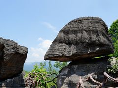 -梭布垭石林景区