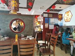 大堂-佬钱湾仔(衣裳街店)