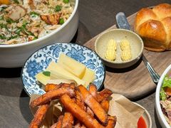 -九月里.自由花园餐厅
