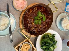 -有红鸡毛店·川菜(建设路店)