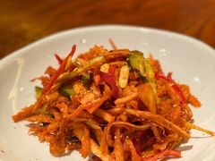 -萨拉伯尔(燕莎友谊商城店)