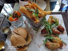 -YUE·6·西式融合餐厅(外滩六号店)