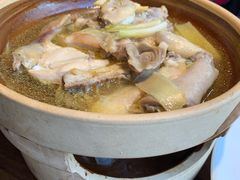 花雕酒蒸东山土鸡-鱼食饭稻·苏浙土菜17年老馆子(平江路店)