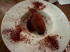 巧克力慕斯配黑巧克力雪糕-BOR Eatery(安福路店)