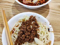 -吴记怪味面(牛王庙店)