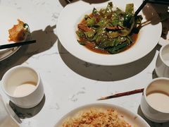 -关东小磨东北菜(漕河泾印象城店)