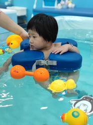 -熊小米专业儿童游泳馆