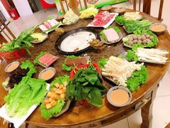 -张记老街里海鲜美食城(劈柴院店)